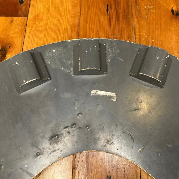 2001 Thomas The Train Wooden Railway Tidmouth Station Roundhouse Engine Shed - Picture 4 of 5